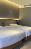 Туры в отель Lucy Hotel (Chongzhou Government Central Plaza) Туры в отель Lucy Hotel (Chongzhou Government Central Plaza)