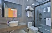 Туры в отель Chuxin Moshe Hotel (Shanghai International Tourism Resort) Туры в отель Chuxin Moshe Hotel (Shanghai International Tourism Resort)
