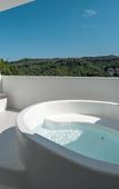 Туры в отель Miyue · Shenzhen Blue and White Saint Island Cliff Hot Tub Boutique Stay Туры в отель Miyue · Shenzhen Blue and White Saint Island Cliff Hot Tub Boutique Stay