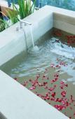Туры в отель Floral Hotel·Laiye Private Hot Spring Villa (Tai Bai Mountain Tourist Center No Mountain Residence) Туры в отель Floral Hotel·Laiye Private Hot Spring Villa (Tai Bai Mountain Tourist Center No Mountain Residence)
