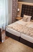 Туры в отель Hotel Restaurant Barbarossahof Туры в отель Hotel Restaurant Barbarossahof