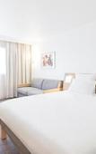 Туры в отель Novotel Chartres Туры в отель Novotel Chartres