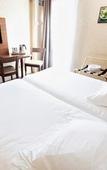 Туры в отель Hotel le Kennedy, Clermont-Ferrand, The Originals Relais Туры в отель Hotel le Kennedy, Clermont-Ferrand, The Originals Relais