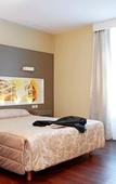 Туры в отель Hotel de La Cloche Туры в отель Hotel de La Cloche