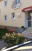 Туры в отель Hotel Le Chapeau Rouge Туры в отель Hotel Le Chapeau Rouge
