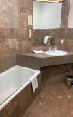 Туры в отель Hotel des Etats Unis Туры в отель Hotel des Etats Unis