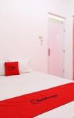 Туры в отель RedDoorz near Terminal Tirtonadi Туры в отель RedDoorz near Terminal Tirtonadi