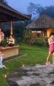 Туры в отель Strawberry Hill Hotel & Restaurant Туры в отель Strawberry Hill Hotel & Restaurant