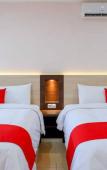 Туры в отель RedDoorz Near Gejayan 3 Туры в отель RedDoorz Near Gejayan 3