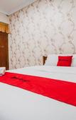 Туры в отель RedDoorz Plus @ Jalan Parangtritis 2 Туры в отель RedDoorz Plus @ Jalan Parangtritis 2