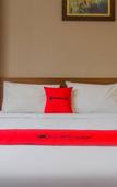 Туры в отель RedDoorz Near Simpang Dago 2 Туры в отель RedDoorz Near Simpang Dago 2