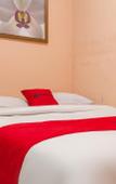 Туры в отель RedDoorz near Istana Plaza 2 Туры в отель RedDoorz near Istana Plaza 2