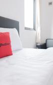 Туры в отель RedDoorz Near Kota Tua 2 Туры в отель RedDoorz Near Kota Tua 2