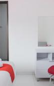 Туры в отель RedDoorz Near Kota Tua 2 Туры в отель RedDoorz Near Kota Tua 2