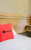 Туры в отель RedDoorz Near Trans Studio Mall Cibubur 3 Туры в отель RedDoorz Near Trans Studio Mall Cibubur 3