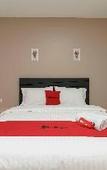 Туры в отель RedDoorz Plus Near Eka Hospital BSD 5 Туры в отель RedDoorz Plus Near Eka Hospital BSD 5