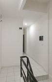 Туры в отель RedDoorz @ Ruko ITC Roxy Mas Туры в отель RedDoorz @ Ruko ITC Roxy Mas