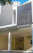 Туры в отель RedDoorz Near Ambarrukmo Plaza Mall Туры в отель RedDoorz Near Ambarrukmo Plaza Mall