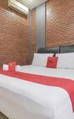 Туры в отель RedDoorz Plus @ Ampera Raya Туры в отель RedDoorz Plus @ Ampera Raya