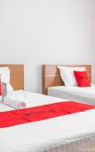 Туры в отель RedDoorz near Siloam Karawaci 3 Туры в отель RedDoorz near Siloam Karawaci 3