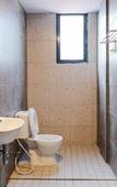 Туры в отель RedDoorz Plus Near Taman Anggrek Mall Туры в отель RedDoorz Plus Near Taman Anggrek Mall
