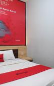 Туры в отель RedDoorz @ Felicia Residence Manahan Surakarta Туры в отель RedDoorz @ Felicia Residence Manahan Surakarta