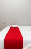Туры в отель RedDoorz Near RS Sari Asih Cipondoh Туры в отель RedDoorz Near RS Sari Asih Cipondoh