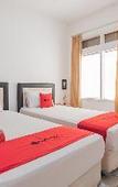 Туры в отель RedDoorz Syariah near BTC Fashion Mall Туры в отель RedDoorz Syariah near BTC Fashion Mall