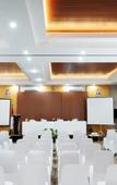 Туры в отель Front One Hotel Sragen Туры в отель Front One Hotel Sragen