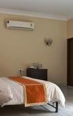 Туры в отель Suryaa Villa - A City Centre Hotel Туры в отель Suryaa Villa - A City Centre Hotel