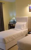 Туры в отель Broadway Inn Туры в отель Broadway Inn