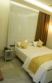 Туры в отель Hotel Lunar Stays Туры в отель Hotel Lunar Stays
