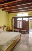 Туры в отель India Hotel - Mall Road Nainital - Lake View Туры в отель India Hotel - Mall Road Nainital - Lake View