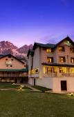 Туры в отель Lemon Tree Hotel, Sonmarg by the Riverside Туры в отель Lemon Tree Hotel, Sonmarg by the Riverside