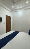 Туры в отель Shree Radha Vallabh Palace- 800 m from prem mandir Туры в отель Shree Radha Vallabh Palace- 800 m from prem mandir