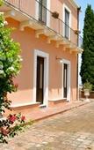 Туры в отель Villa Bonaccorso - antica e maestosa villa con piscina ai piedi dell'Etna Туры в отель Villa Bonaccorso - antica e maestosa villa con piscina ai piedi dell'Etna