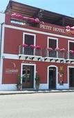 Туры в отель Petit Hotel Туры в отель Petit Hotel