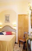 Туры в отель Petit Chateau Туры в отель Petit Chateau