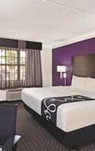 Туры в отель La Quinta Inn & Suites by Wyndham Clifton/Rutherford Туры в отель La Quinta Inn & Suites by Wyndham Clifton/Rutherford