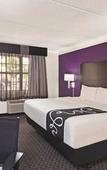 Туры в отель La Quinta Inn & Suites by Wyndham Clifton/Rutherford Туры в отель La Quinta Inn & Suites by Wyndham Clifton/Rutherford