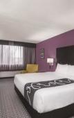 Туры в отель La Quinta Inn & Suites by Wyndham Clifton/Rutherford Туры в отель La Quinta Inn & Suites by Wyndham Clifton/Rutherford