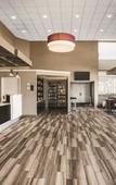 Туры в отель La Quinta Inn & Suites by Wyndham Clifton/Rutherford Туры в отель La Quinta Inn & Suites by Wyndham Clifton/Rutherford
