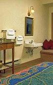 Туры в отель College Inn Hotel Туры в отель College Inn Hotel