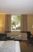 Туры в отель La Quinta Inn & Suites by Wyndham Sarasota Downtown Туры в отель La Quinta Inn & Suites by Wyndham Sarasota Downtown