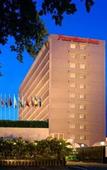 Туры в отель Peerless Inn Туры в отель Peerless Inn
