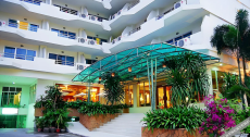 Sunshine Vista Hotel 3*