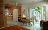 Туры в отель Eden House Florida Туры в отель Eden House Florida