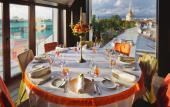 Туры в отель SO/ Saint Petersburg Hotel Туры в отель SO/ Saint Petersburg Hotel