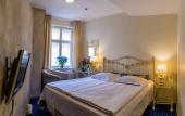Туры в отель Cru Hotel Туры в отель Cru Hotel