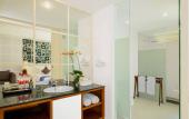 Туры в отель The Kanjeng Suites & Villas Sanur Туры в отель The Kanjeng Suites & Villas Sanur
